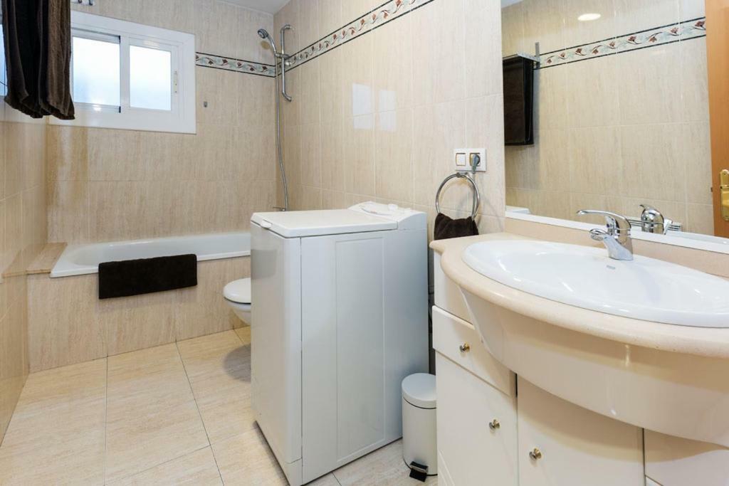 Cal Cinque Apartment La Seu d'Urgell Luaran gambar